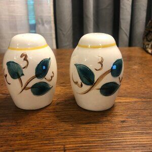 Stangl Pottery Salt & Pepper Shakers Fruit Pattern 3" Tall Vtg